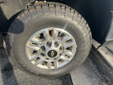 More photos of 2025 Chevrolet Silverado 2500HD LT at ALM CDJR Macon, GA