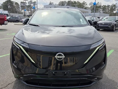 Photos of 2023 Nissan Ariya EMPOWER+ for sale in Macon, GA at ALM CDJR Macon