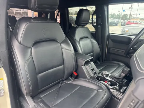More photos of 2025 Ford Bronco Outer Banks at ALM CDJR Macon, GA
