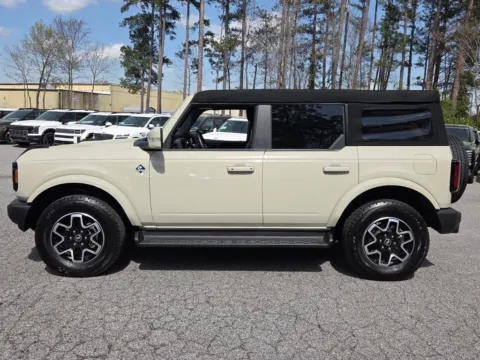 More photos of 2025 Ford Bronco Outer Banks at ALM CDJR Macon, GA
