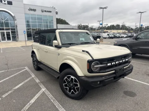 Another view of 2025 Ford Bronco Outer Banks for sale in Macon, GA at ALM CDJR Macon