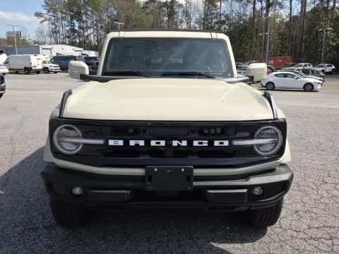 Photos of 2025 Ford Bronco Outer Banks for sale in Macon, GA at ALM CDJR Macon