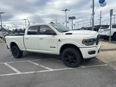 More photos of 2022 Ram 2500 Laramie at ALM CDJR Macon, GA