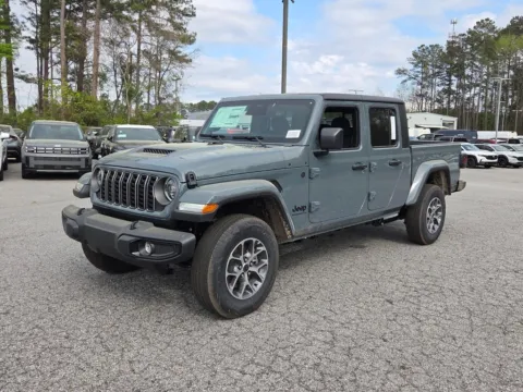 Another view of 2026 Jeep Gladiator Sport S for sale in Macon, GA at ALM CDJR Macon