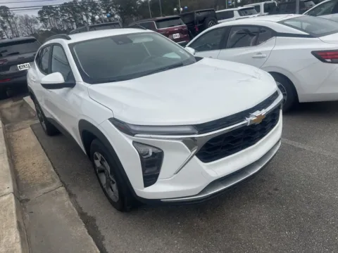 Another view of 2025 Chevrolet Trax LT for sale in Macon, GA at ALM CDJR Macon