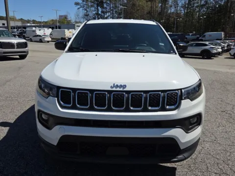 Photos of 2024 Jeep Compass Latitude for sale in Macon, GA at ALM CDJR Macon