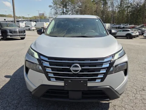 Photos of 2024 Nissan Rogue S for sale in Macon, GA at ALM CDJR Macon
