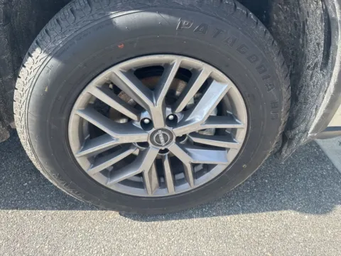 More photos of 2024 Nissan Rogue S at ALM CDJR Macon, GA