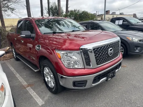 Another view of 2017 Nissan Titan SV for sale in Macon, GA at ALM CDJR Macon