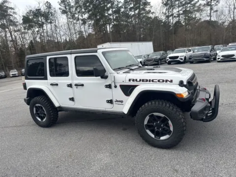 More photos of 2022 Jeep Wrangler Unlimited Rubicon at ALM CDJR Macon, GA