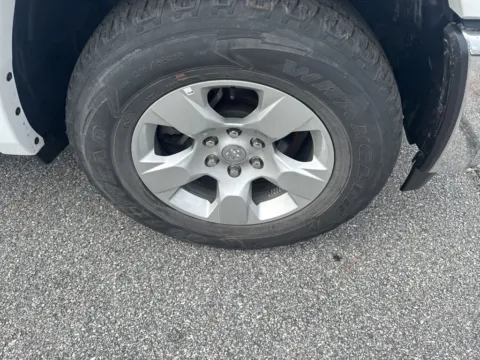 More photos of 2025 Ram 1500 Big Horn/Lone Star at ALM CDJR Macon, GA