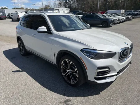 Photos of 2023 BMW X5 xDrive40i for sale in Macon, GA at ALM CDJR Macon