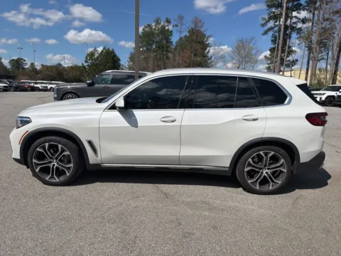 More photos of 2023 BMW X5 xDrive40i at ALM CDJR Macon, GA