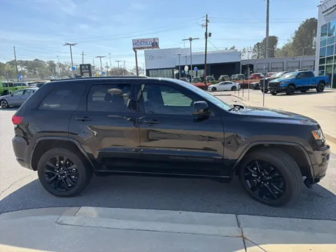 More photos of 2021 Jeep Grand Cherokee Laredo X at ALM CDJR Macon, GA