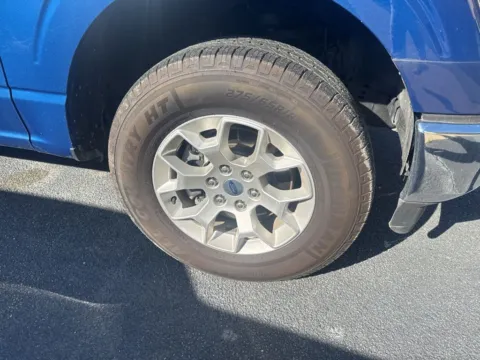 More photos of 2023 Ford F-150 XLT at ALM CDJR Macon, GA