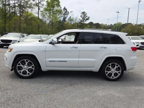 More photos of 2021 Jeep Grand Cherokee Overland at ALM CDJR Macon, GA