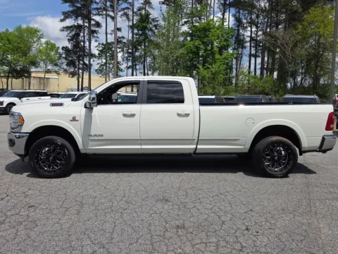 More photos of 2024 Ram 3500 Limited at ALM CDJR Macon, GA