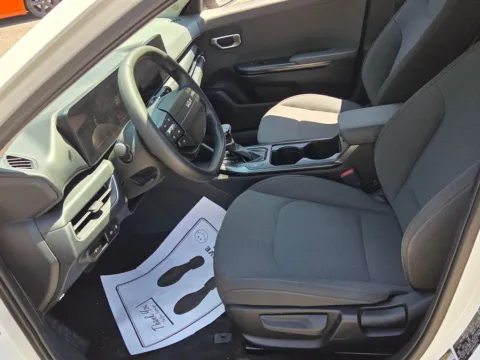 More photos of 2025 Kia K4 LXS at ALM CDJR Macon, GA