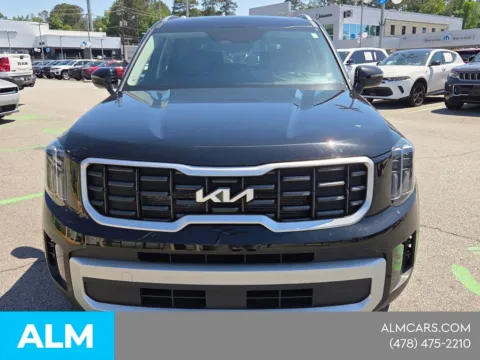 Photos of 2025 Kia Telluride S for sale in Macon, GA at ALM CDJR Macon