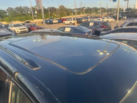 More photos of 2024 Jeep Grand Cherokee L Summit at ALM CDJR Macon, GA