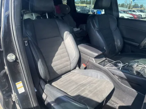 More photos of 2022 Mitsubishi Outlander SE at ALM CDJR Macon, GA