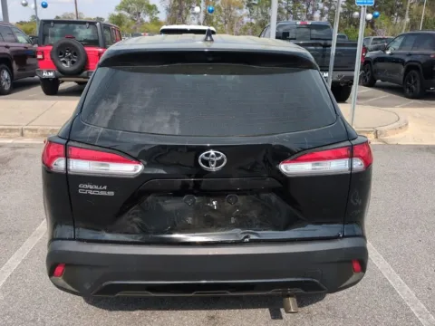 More photos of 2024 Toyota Corolla Cross L at ALM CDJR Macon, GA