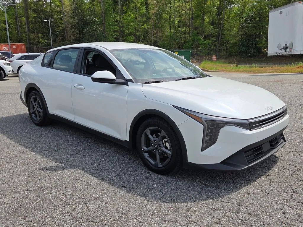 2025 Kia K4