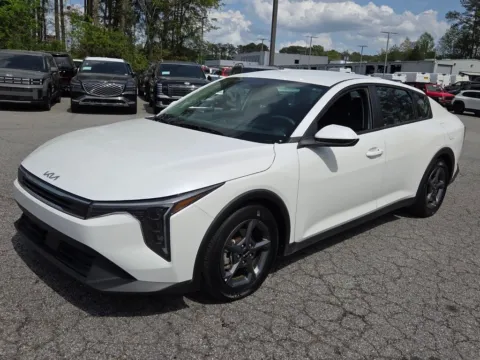 Another view of 2025 Kia K4 LXS for sale in Macon, GA at ALM CDJR Macon
