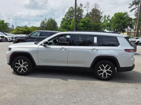 More photos of 2024 Jeep Grand Cherokee L Limited at ALM CDJR Macon, GA