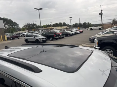 More photos of 2024 Jeep Grand Cherokee L Limited at ALM CDJR Macon, GA