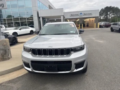 Photos of 2024 Jeep Grand Cherokee L Limited for sale in Macon, GA at ALM CDJR Macon