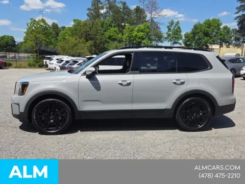 More photos of 2024 Kia Telluride SX-Prestige X-Line at ALM CDJR Macon, GA
