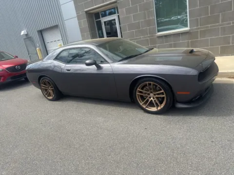 More photos of 2022 Dodge Challenger GT at ALM CDJR Macon, GA