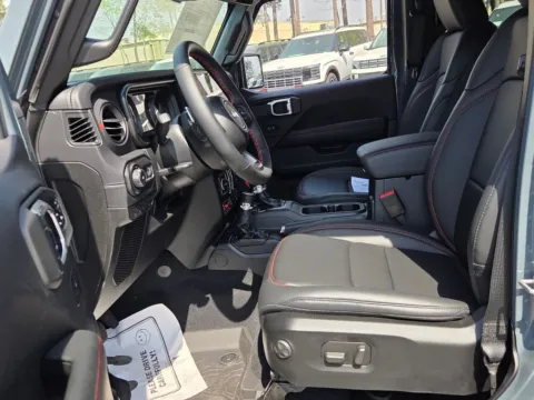 More photos of 2026 Jeep Wrangler 392 at ALM CDJR Macon, GA