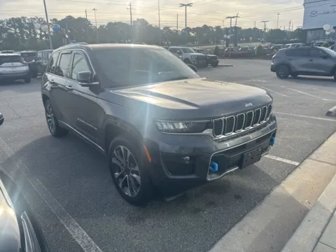 Another view of 2023 Jeep Grand Cherokee Overland 4xe for sale in Macon, GA at ALM CDJR Macon