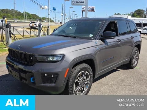 More photos of 2023 Jeep Grand Cherokee Trailhawk 4xe at ALM CDJR Macon, GA