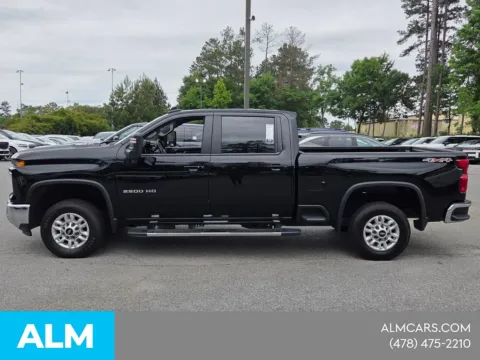 More photos of 2025 Chevrolet Silverado 2500 HD LT at ALM CDJR Macon, GA