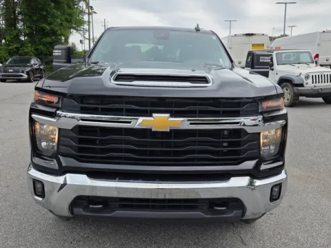Photos of 2025 Chevrolet Silverado 2500HD LT for sale in Macon, GA at ALM CDJR Macon
