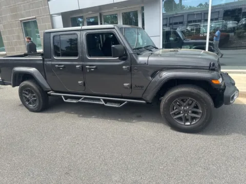 More photos of 2024 Jeep Gladiator Sport at ALM CDJR Macon, GA