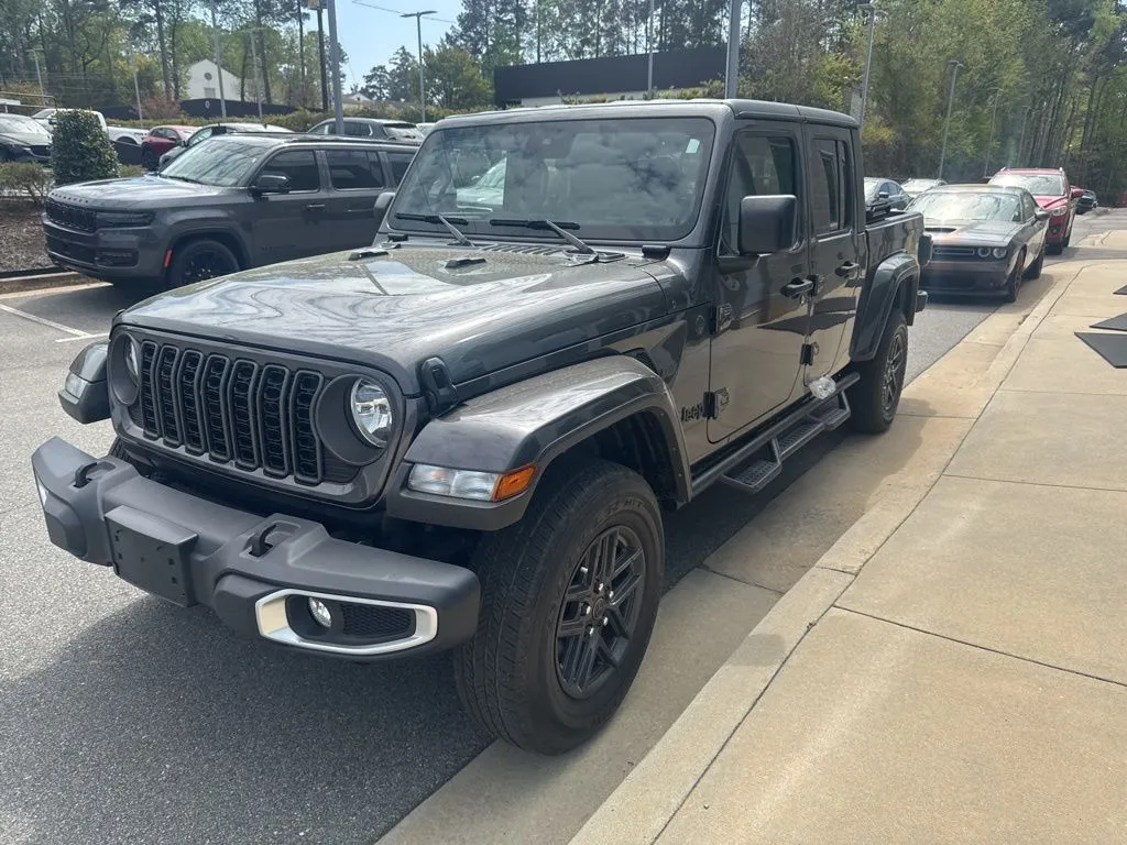 Gray 2024 Jeep Gladiator Sport for sale in Macon, GA