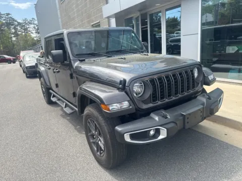 Another view of 2024 Jeep Gladiator Sport for sale in Macon, GA at ALM CDJR Macon