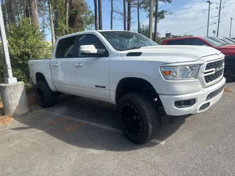 More photos of 2022 Ram 1500 Big Horn/Lone Star at ALM CDJR Macon, GA