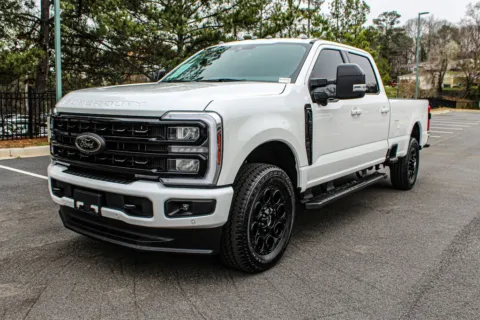 White 2024 Ford F-350SD Lariat for sale in Macon, GA