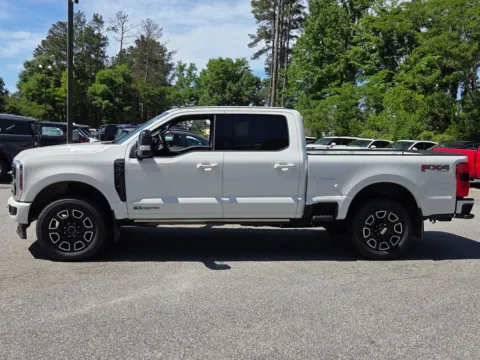 More photos of 2025 Ford F-250SD Platinum at ALM CDJR Macon, GA