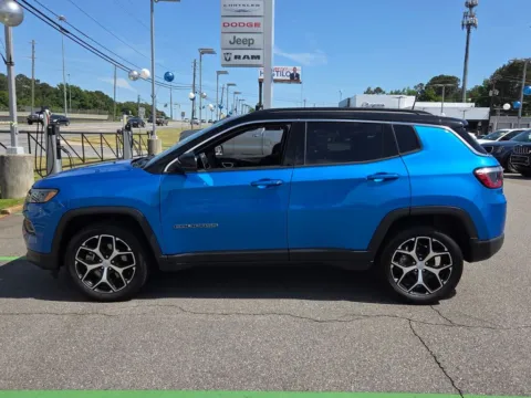 More photos of 2024 Jeep Compass Limited at ALM CDJR Macon, GA