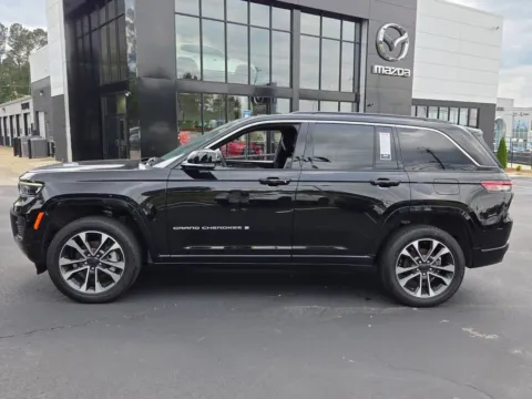 More photos of 2025 Jeep Grand Cherokee Overland at ALM CDJR Macon, GA