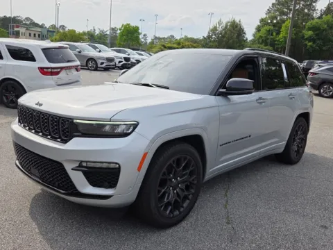 Another view of 2025 Jeep Grand Cherokee Summit Reserve for sale in Macon, GA at ALM CDJR Macon