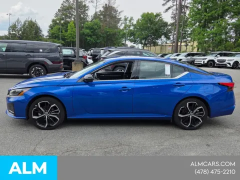 More photos of 2025 Nissan Altima 2.5 SR at ALM CDJR Macon, GA