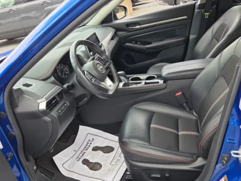 More photos of 2025 Nissan Altima 2.5 SR at ALM CDJR Macon, GA