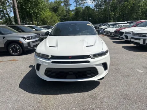 Photos of 2025 Dodge Hornet R/T Plus for sale in Macon, GA at ALM CDJR Macon